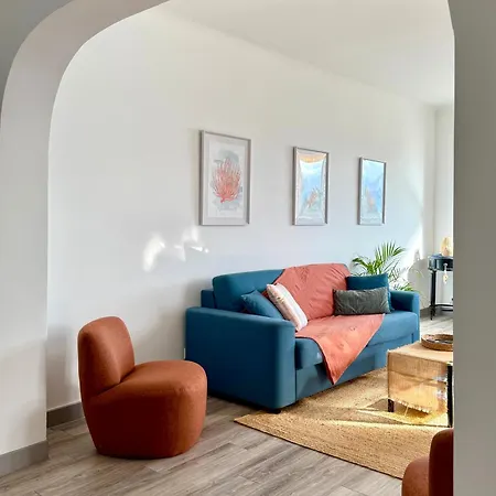 Front De Beau T3 Climatise Balcon Parking *