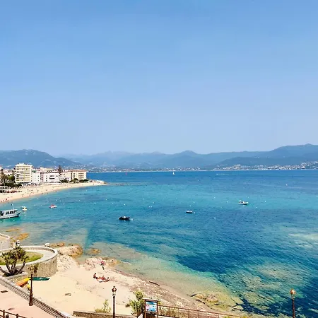 Front De Beau T3 Climatise Balcon Parking *