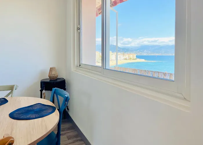 Apartment Front De Beau T3 Climatise Balcon Parking *