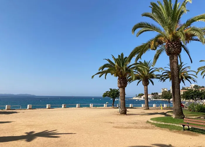 Front De Beau T3 Climatise Balcon Parking Apartment