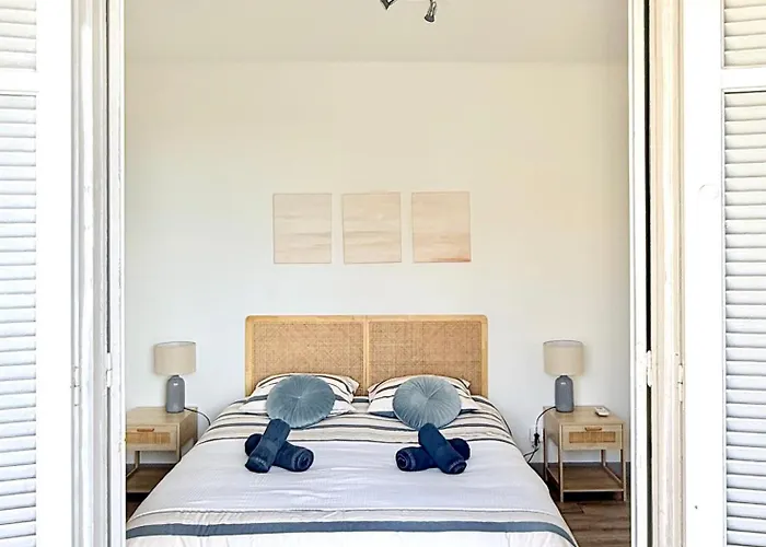 Front De Beau T3 Climatise Balcon Parking Apartment *